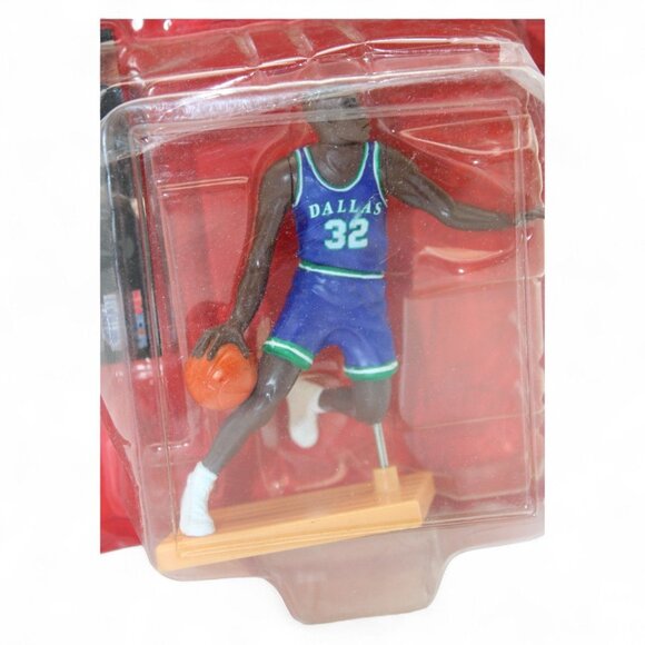 Starting Lineup 1996 Edition Jamal Mashburn Dallas Mavericks NBA Figure - Picture 3 of 4